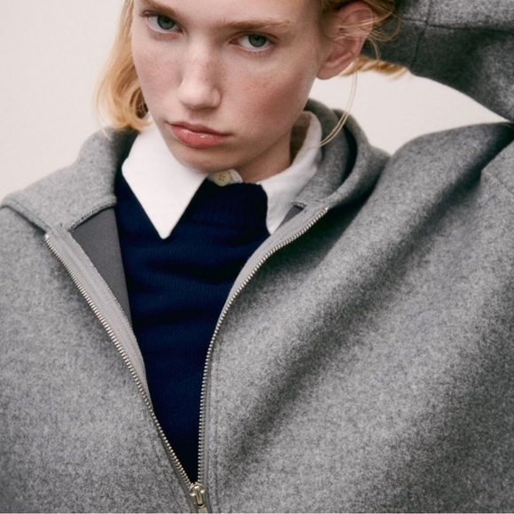 New Zara Soft Neoprene Effect Zip Front Hoodie Bomber Jacket NWT Small - Picture 5 of 16